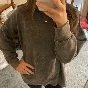 Aerie Gray Crew Neck Sweater